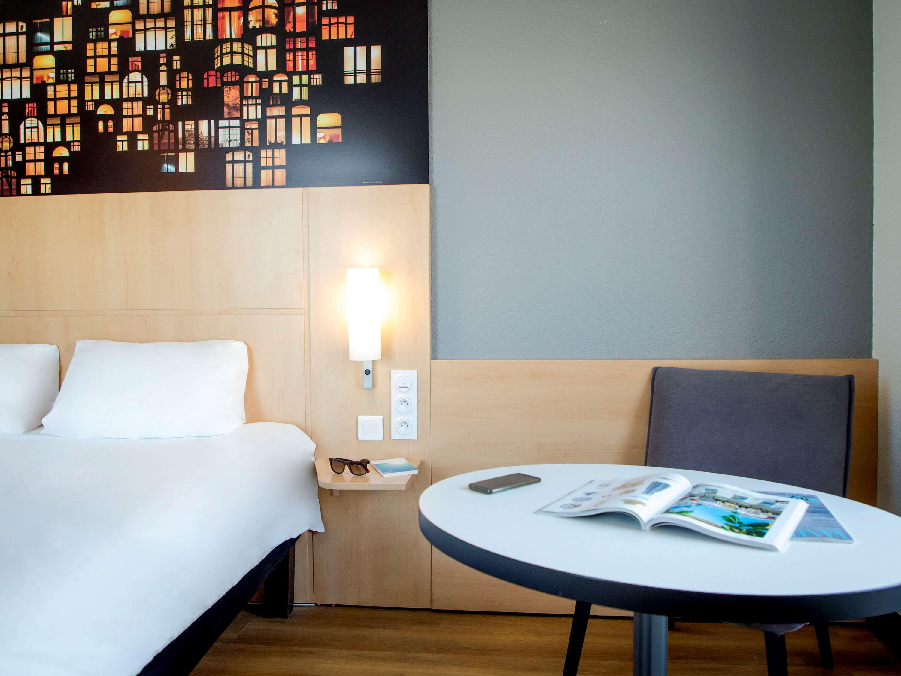 Ibis Lyon Sud Vienne Saint-Louis Hotel Exterior photo